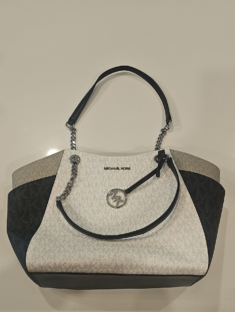 Michael Kors Jet Set Travel Large Chain Shoulder Tote in Black, White & Grey